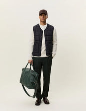 Load image into Gallery viewer, Les Deux Quilted Vest Black