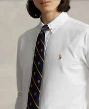 Load image into Gallery viewer, white oxford shirt