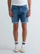 Load image into Gallery viewer, Replay Tapered Fit Short Medium Blue