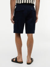 Load image into Gallery viewer, Tommy Hilfiger Relaxed Cargo Shorts