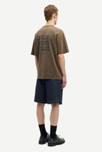 Load image into Gallery viewer, Samsoe Sacohen Tee Brown Stamp