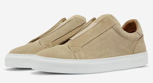 Load image into Gallery viewer, Oliver Sweeney Valezim Suede Sand