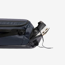 Load image into Gallery viewer, Stubble & Co Kit Bag 30L Navy