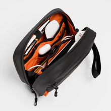 Load image into Gallery viewer, Stubble & Co Tech Bag Black