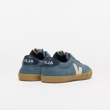 Load image into Gallery viewer, Veja Volley Suede California