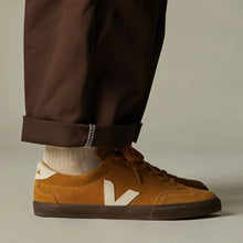 Load image into Gallery viewer, Veja Volley Suede Tent Natural