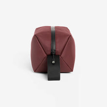 Load image into Gallery viewer, Stubble & Co Washbag Garnet Red