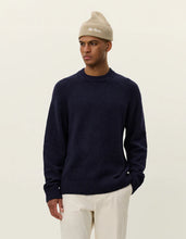 Load image into Gallery viewer, Les Deux Gilbert Crewneck Navy
