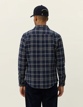 Load image into Gallery viewer, Les Deux Cash Overshirt
