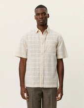 Load image into Gallery viewer, Les Deux Charlie SS Shirt Ivory
