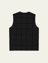 Load image into Gallery viewer, Les Deux Quilted Vest Black
