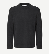 Load image into Gallery viewer, Samsoe Sanino Sweater Black
