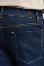 Load image into Gallery viewer, 7 For All Mankind Slimmy Luxe Fairfield
