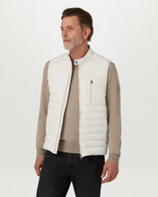 Load image into Gallery viewer, Belstaff Chassis Gilet Silver Birch
