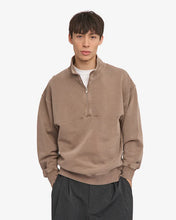 Load image into Gallery viewer, Colorful Standard Organic Quarter Zip Faded Khaki
