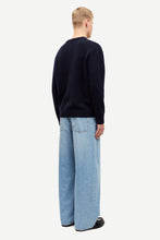 Load image into Gallery viewer, Samsoe Jacks V-Neck Salute
