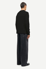 Load image into Gallery viewer, Samsoe Sanino Sweater Black
