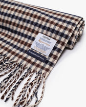 Load image into Gallery viewer, Aquascutum Club Check Scarf
