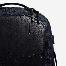 Load image into Gallery viewer, Stubble &amp; Co Hybrid Backpack 20L Navy
