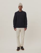 Load and play video in Gallery viewer, Les Deux Gilbert Crewneck Navy
