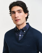 Load image into Gallery viewer, GANT EXTRA FINE MERINO WOOL VNECK
