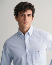 Load image into Gallery viewer, GANT REG OXFORD SHIRT LIGHT BLUE
