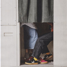 Load image into Gallery viewer, Veja Campo Bold Suede Black Pierre
