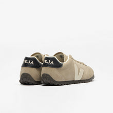Load image into Gallery viewer, Veja GT Suede Taupe
