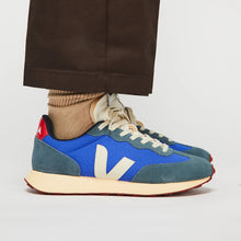 Load image into Gallery viewer, Veja Rio Branco Paros Pierre
