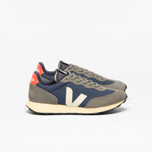 Load image into Gallery viewer, Veja Rio Branco Nautico/Orange
