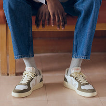 Load image into Gallery viewer, Veja V-82 Leather Natural Khaki
