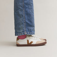 Load image into Gallery viewer, Veja Volley Leather White Tent
